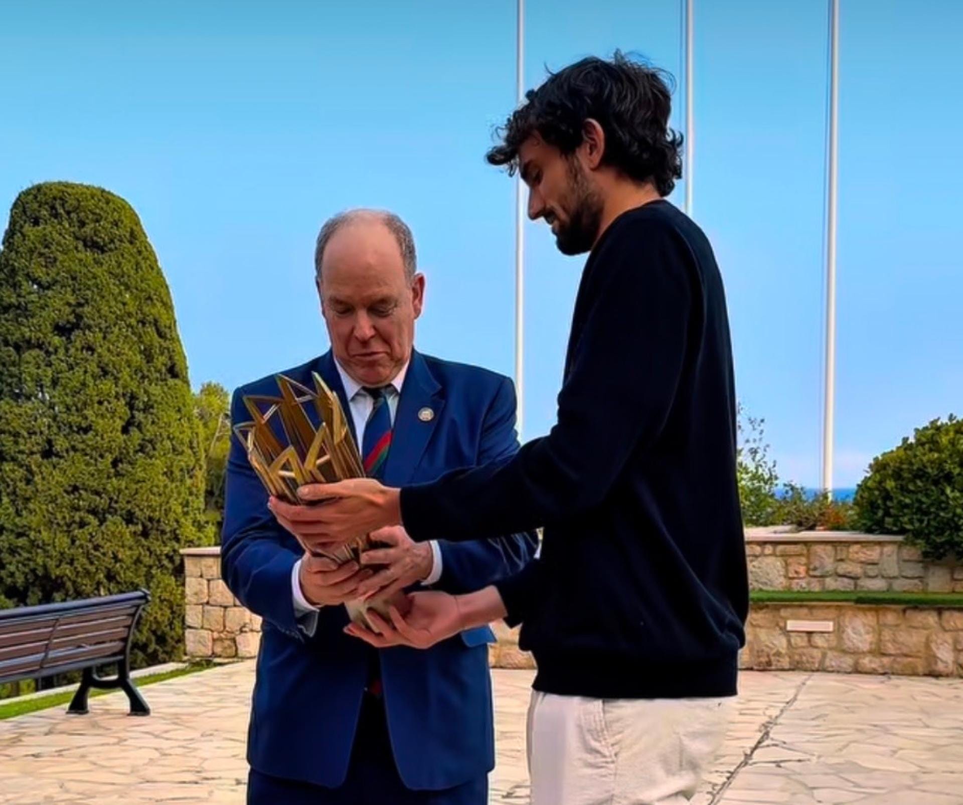 [aggregator] downloaded image for imported item #6001